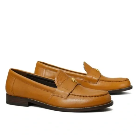 Tory Burch Classic Loafer
Size 11 - Picture 1 of 8